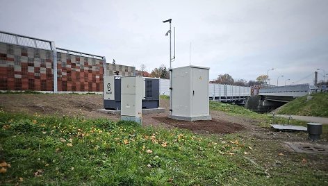 Visiškai atnaujinta lietaus nuotekų siurblinė, esanti vienoje iš labiausiai liūčių metu tvindavusių miesto vietų –  ties Herkaus Manto g. viaduku. 