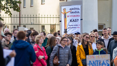Protestas &bdquo;Prezidente, kur Jūsų stuburas?"