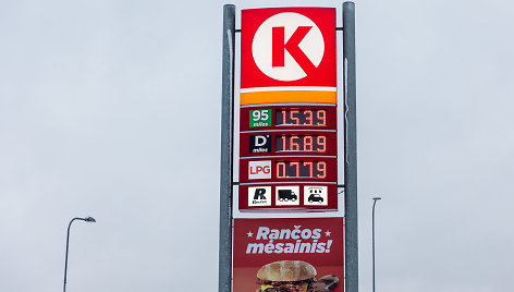 Kuro kainos „Circle K“ degalinėje