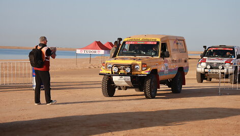 Dakar Classic starto arka, Ignas Daunoravičius ir Shammie Baridwan