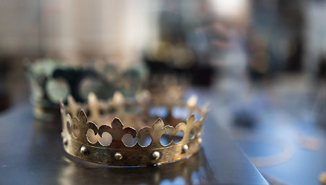 Spaudos konferencija apie Vilniaus arkikatedros požemiuose atrastą slaptavietę su Lietuvos ir Lenkijos valdovų laidojimo insignijomis