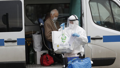 Medikė ir pacientas Var&scaron;uvoje