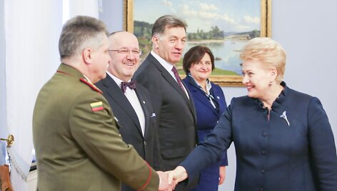 Dalia Grybauskaitė susitiko su Valstybės gynimo taryba.