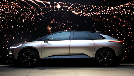 &bdquo;Faraday Future&ldquo; pristatė elektromobilį FF-91