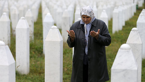 Memorialinis laukas prie Srebrenicos.