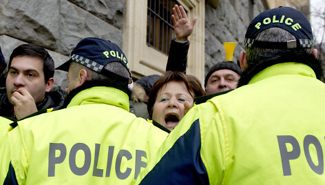 Protestuotojai ir policija Tbilisyje