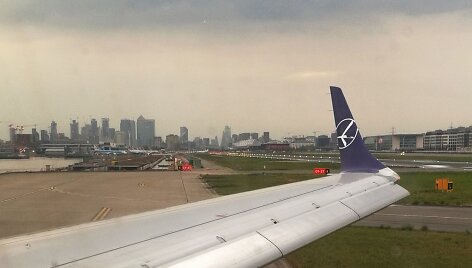 &bdquo;LOT Polish Airlines&ldquo; Londonos Sičio oro uoste