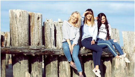 Grupės &bdquo;Queens of Roses&ldquo; narės