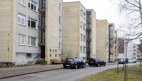 Nerenovuotas daugiabutis Birštone