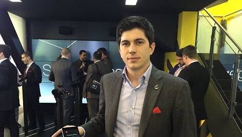 Javieras Aguera parodoje Mobile World Congress pristato Blacphone