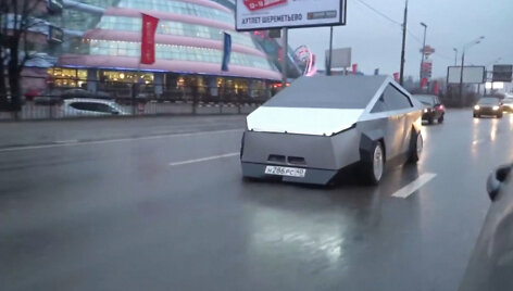 Rusijoje sukurtas &bdquo;Tesla Cybertruck&ldquo; automobilis