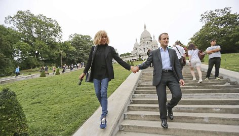 Emmanuelis Macronas su žmona Brigitte Trogneux