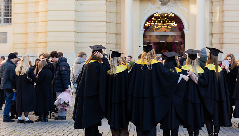 Vilniaus universiteto diplomų teikimas