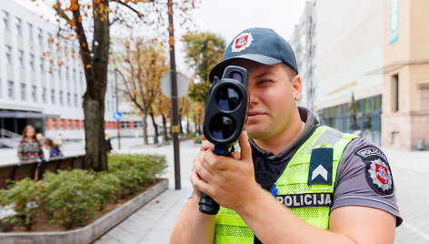 Laisvės alėjoje įrengti nauji ženklai