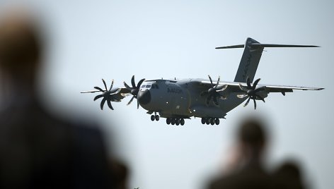 Prie Sevilijos nukrito karinis lėktuvas „Airbus A400 M“