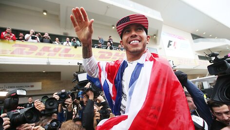 Lewisas Hamiltonas