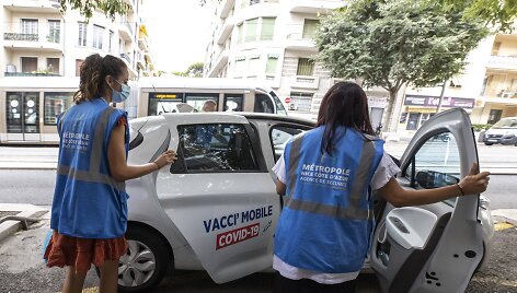 Vakcinavimo automobilis Prancūzijoje