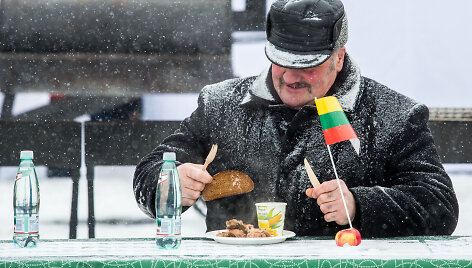 Lietuvos &Scaron;imtmečio stalas Kaziuko mugėje