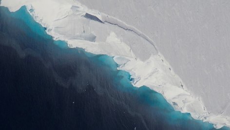 Prasidėjusi Tveitso ledyno griūtis vandenyno lygį gali pakelti 3 metrais