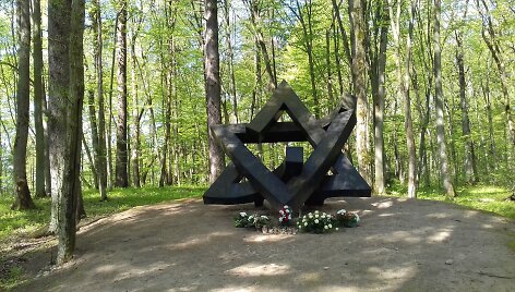 Memorialas Vidzgirio mi&scaron;ke 