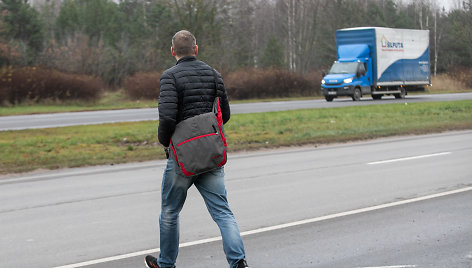 Automobilių eismas Minsko pl. ties stotele „Kinologijos centras“