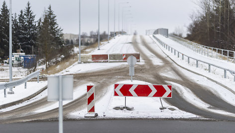 Naujas viadukas virš kelio Vilnius-Kaunas Vievyje