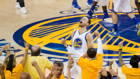 Stepheno Curry triumfas