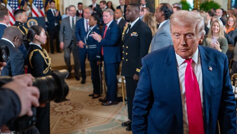 D. Trumpas / Andrew Leyden / ZUMAPRESS.com