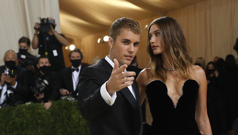 Justinas Bieberis, Hailey Bieber