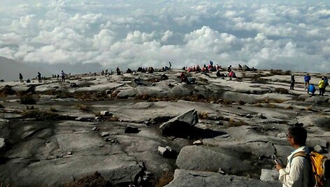 Alpinistai ant Kinabalu kalno