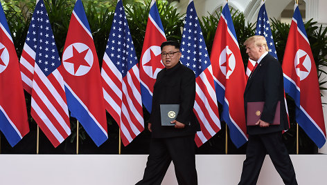 Kim Jong Unas ir Donaldas Trumpas