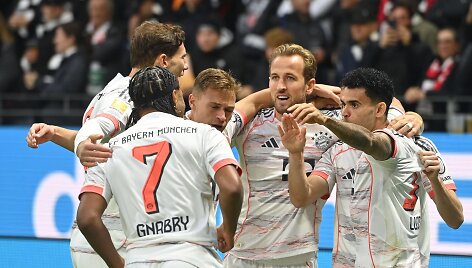 Harry Kane'as ir &bdquo;Bayern&ldquo; futbolininkai 