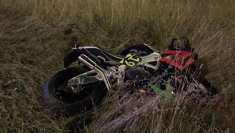 Vilniuje motociklininkas partrenkė ir mirtinai sužalojo pėsčiąjį