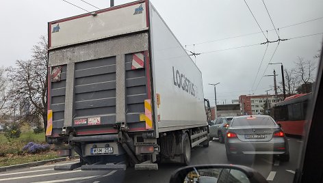 Įvykio vietoje transporto žiede