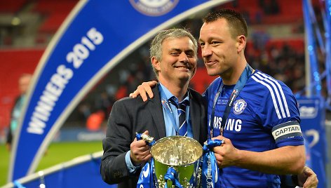 Jose Mourinho ir Johnas Terry