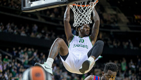 Nigel Hayes
