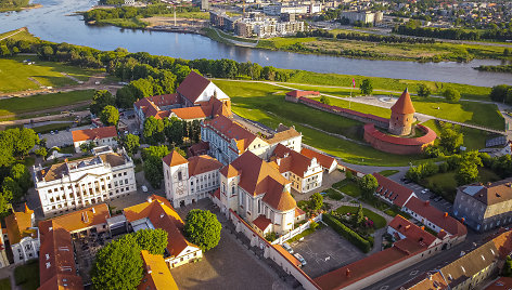 Ankstyvas sekmadienio rytas Kauno senamiestyje