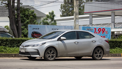 „Toyota Corolla Altis“