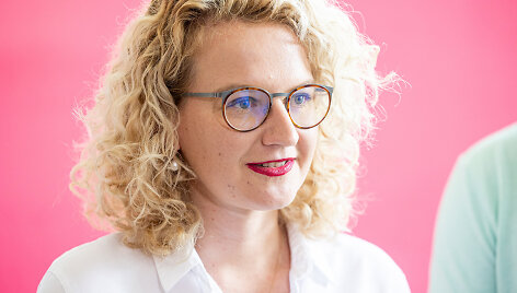 Au&scaron;rinė Armonaitė