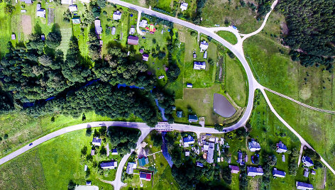 Auk&scaron;taitijos nacionalinis parkas ir Labanoro giria i&scaron; pauk&scaron;čio skrydžio