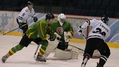 „Hockey Punks“ – „Geležinis vilkas“ 