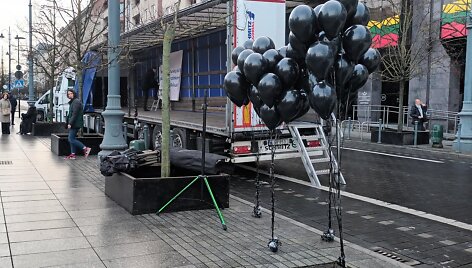 Vežėjai renkasi į protestą Gedimino prospekte