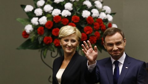 Andrzejus Duda prisaikdintas naujuoju Lenkijos prezidentu