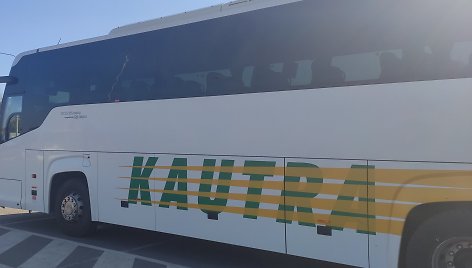 Kelionė humanitariniu autobusu, vežančiu pabėgėlius iš Lvivo