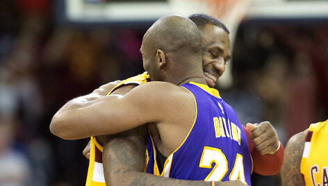 Kobe Bryantas ir LeBronas Jamesas
