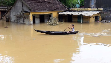 Vietname liūtys sukėlė potvynius