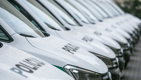 Policija parodė, kaip atrodo 20 naujų tarnybinių automobilių