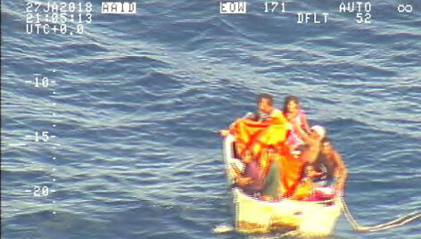 I&scaron; nuskendusio kelto &bdquo;MV Butiraoi&ldquo; i&scaron;sigelbėję žmonės