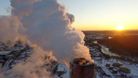 Apglėbtas šalčio Vilnius paskendo besileidžiančios saulės spinduliuose