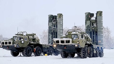 Prie&scaron;lėktuvinės gynybos sistema S-400